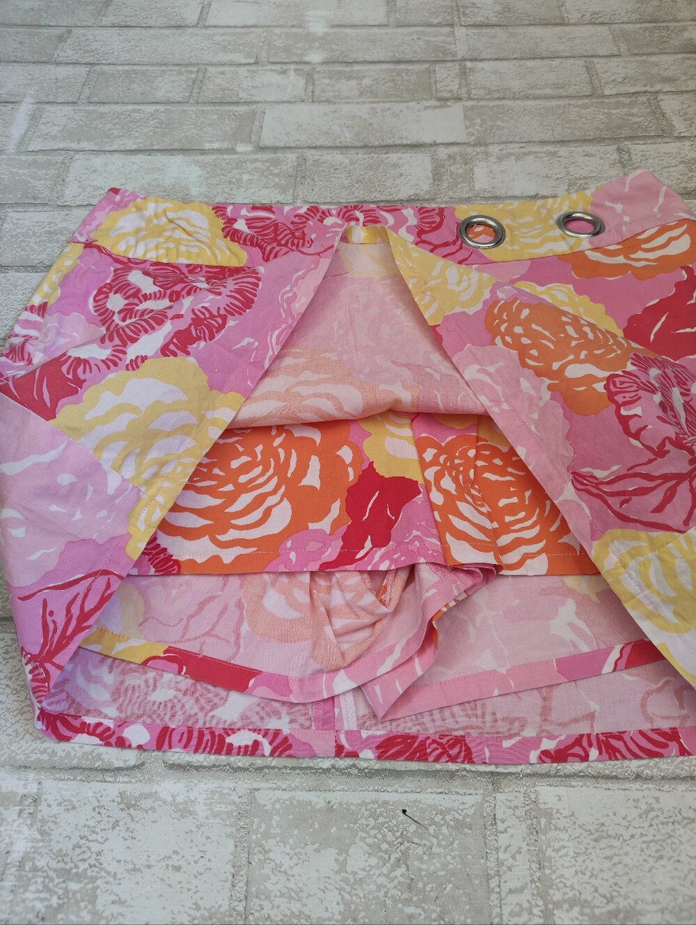 Lilly Pulitzer Winners Circle Vintage Floral Skort - Picture 4 of 5